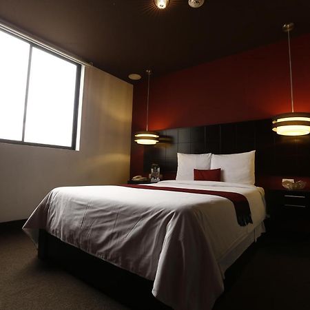 Hotel Ginebra Lima Bagian luar foto