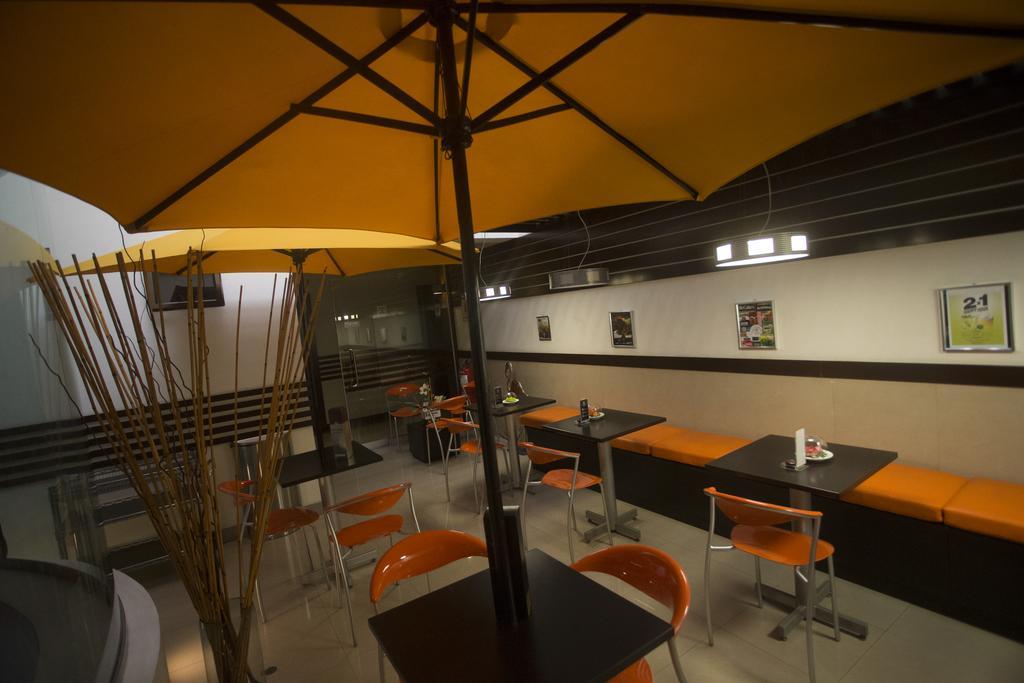 Hotel Ginebra Lima Bagian luar foto