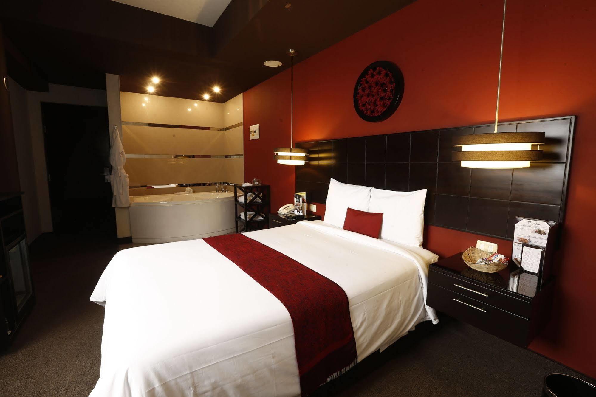 Hotel Ginebra Lima Bagian luar foto